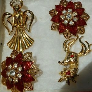 #30 Vintage Christmas Brooches & Earrings